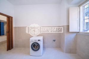 PIGNETO - Palazzina Storica con Portiere - Bilocal