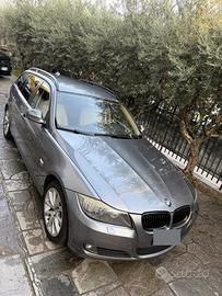 BMW 320d xDrive Touring Aut. Full Opt.