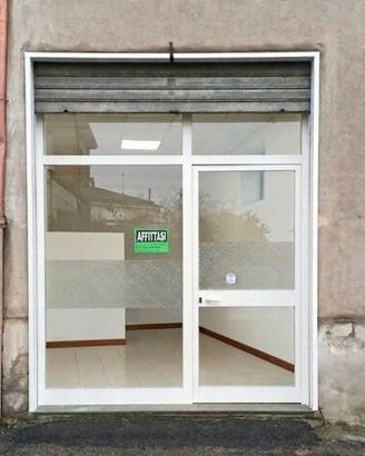 Ufficio disponibile in posizione centrale.