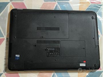 HP ProBook 470 G3 i7 6500U 8GB 250GB SSD 17,3