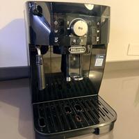 Macchina espresso de longhi Magnifica S