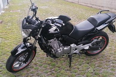 Honda CBF 500