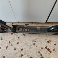 Monopattino, pieghevole scooter 200 ruote grandi