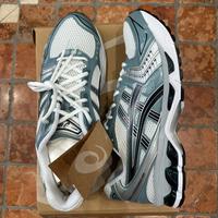 ASICS Gel Kayano 14 Fjord 46,5 – Box con strappo