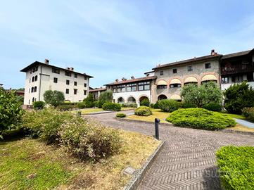 5 LOCALI A TORRE BOLDONE