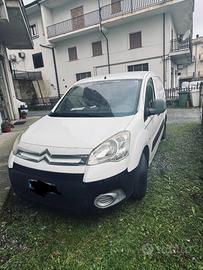 Furgone Citroen berlingo frigorifero