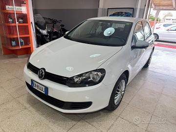 Volkswagen Golf 1.6 TDI 105 cv. 5p. Highline OK NE