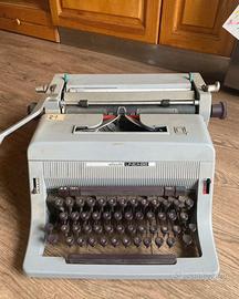 Macchina da scrivere Olivetti Linea 88