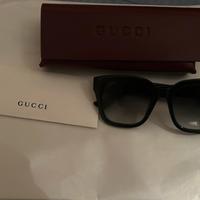 Occhiali da sole ORIGINALE mai indossati