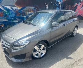 Mercedes-benz B 180 B 180 CDI Executive/NAVI/R.CAM