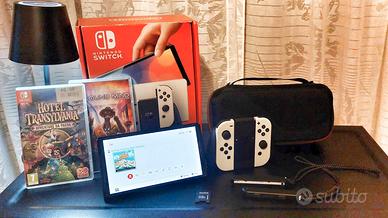 Nintendo Switch Oled+accessori+SD+2 giochi