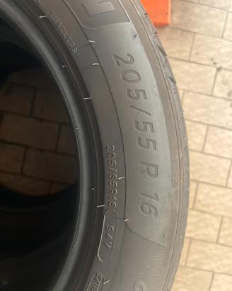Gomme 205/55R16 94 V