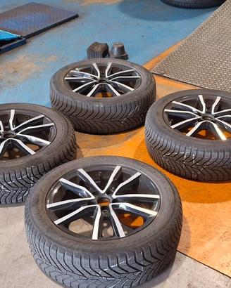 Gomme  16 pollici per Toyota Yaris