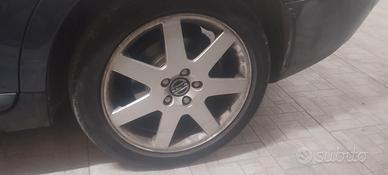 cerchi in lega da 17  volvo