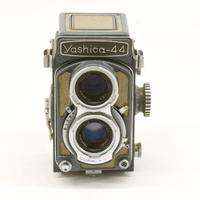 FOTOCAMERA 4X4 YASHICA 44 TLR.