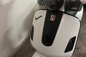 VESPA 300 GTS