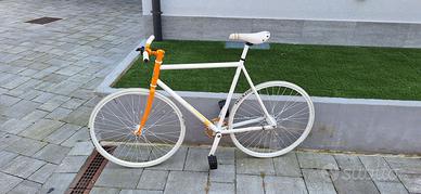 Bici  scatto fisso custom