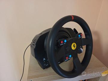 Thrustmaster T300 Ferrari GTE + pedaliera