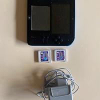 Nintendo2DS+Caricatore+Pokemon luna e ultraluna