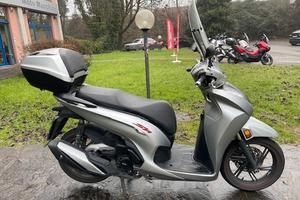 Honda SH 350 SPORTY