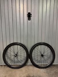 Ruote in carbonio Pinarello Most Ultrafast Disc