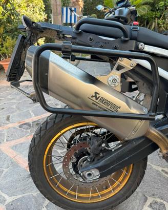 Sistema 4p shad per bmw f900 gs