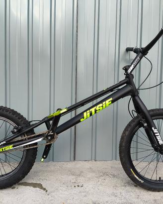 bici trial jetsie