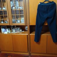 pantaloni blu 