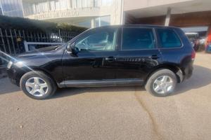 VW TOUAREG 2.5 T5 MANUALE CON RIDOTTE
