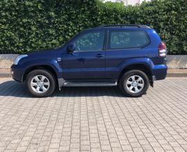 TOYOTA Land Cruiser - 2006