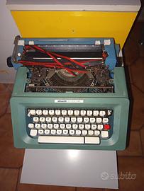 Macchina da scrivere Olivetti 