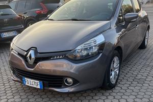 Renault Clio 1.2 75CV GPL 5 porte