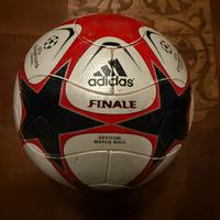 Pallone Omb Adidas Finale 2010