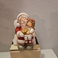 Babbo natale con bimba thun senza scatola