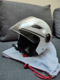 Casco jet