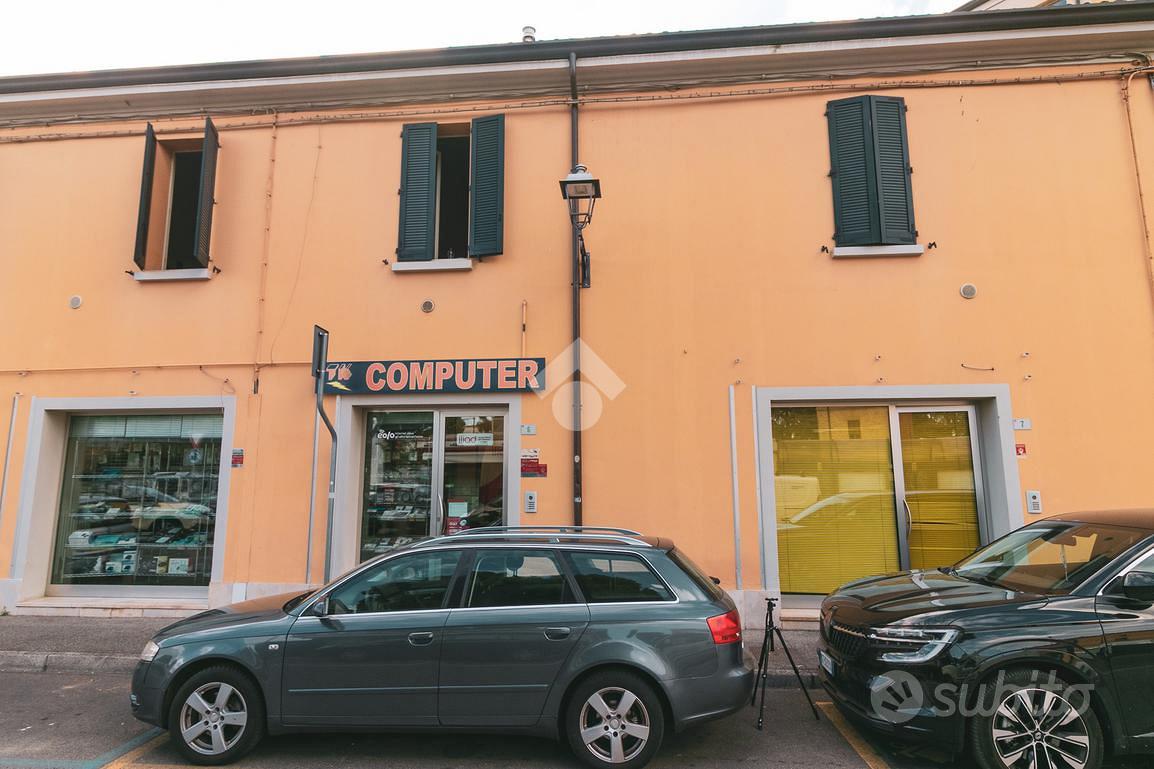 NEGOZIO A FORLÌ - Vista 4