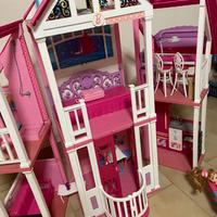 Casa delle barbie vintage con  piscina