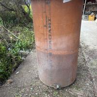 Tino in vetroresina da 300 litri