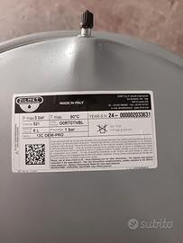 vaso espansione caldaia