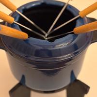 Set fonduta in ghisa marca Staub