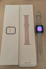 Apple Watch Series 7 45 mm color Galassia,
