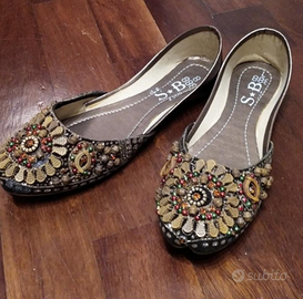 Scarpa in pelle Pakistan