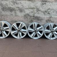 Cerchi in lega da 16 vw golf 8