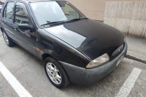 Ford Fiesta 1.2 5p