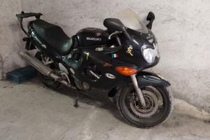 Suzuki GSX 750 F