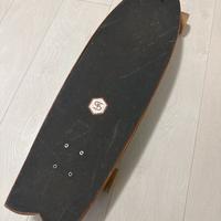 Skateboard surf