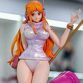 One piece nami figure Egghead con base 