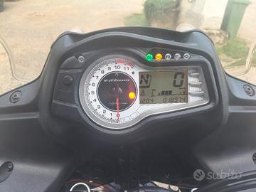 Suzuki v strom 650