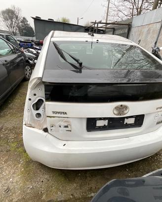 posteriore toyota prius Terza serie XW30 2009 - 20