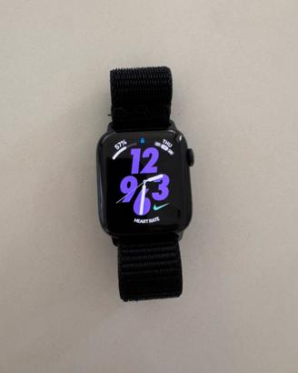 Apple watch nike SE 44mm (2nd gen)